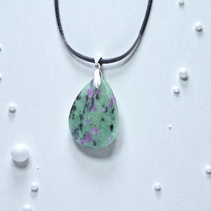 Pendentif Rubis sur zoïsite