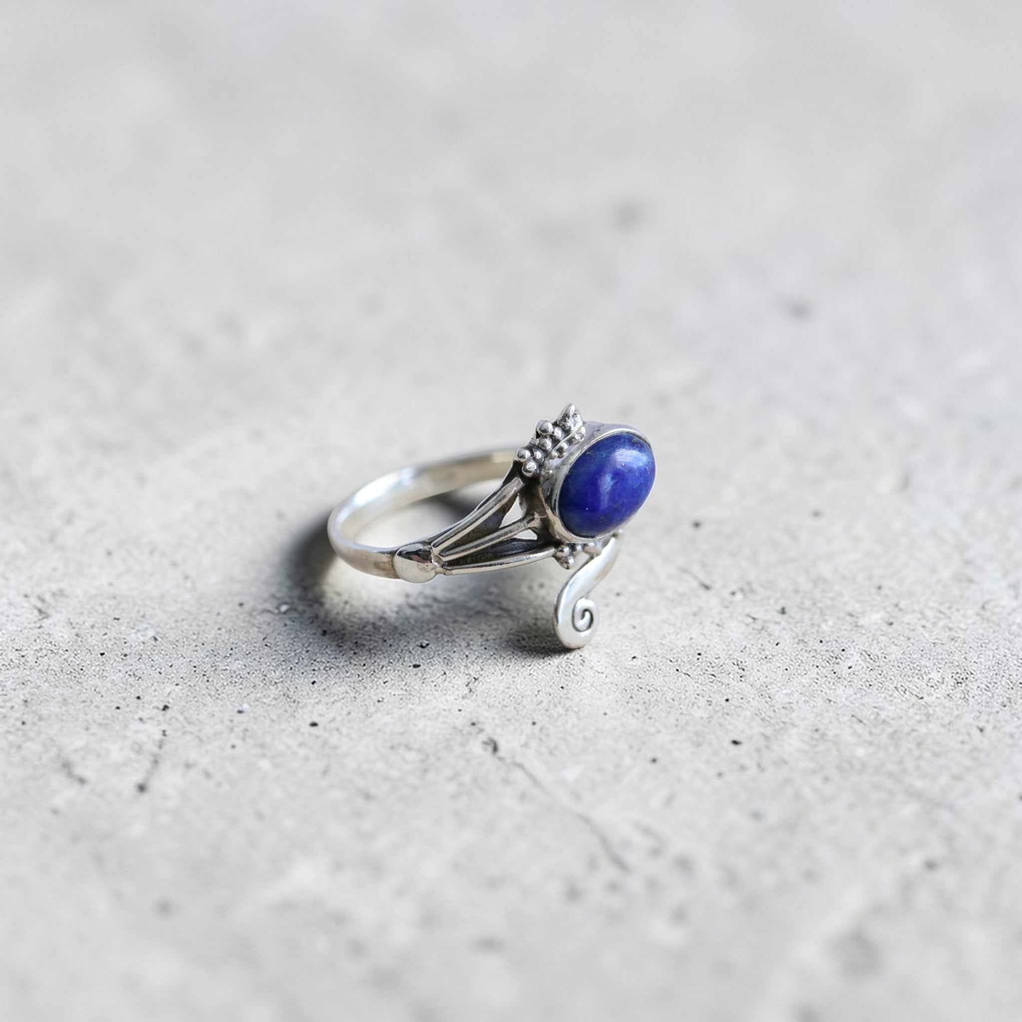 Bague Réglable en Argent 925 et Lapis Lazuli – Élégance et Sagesse