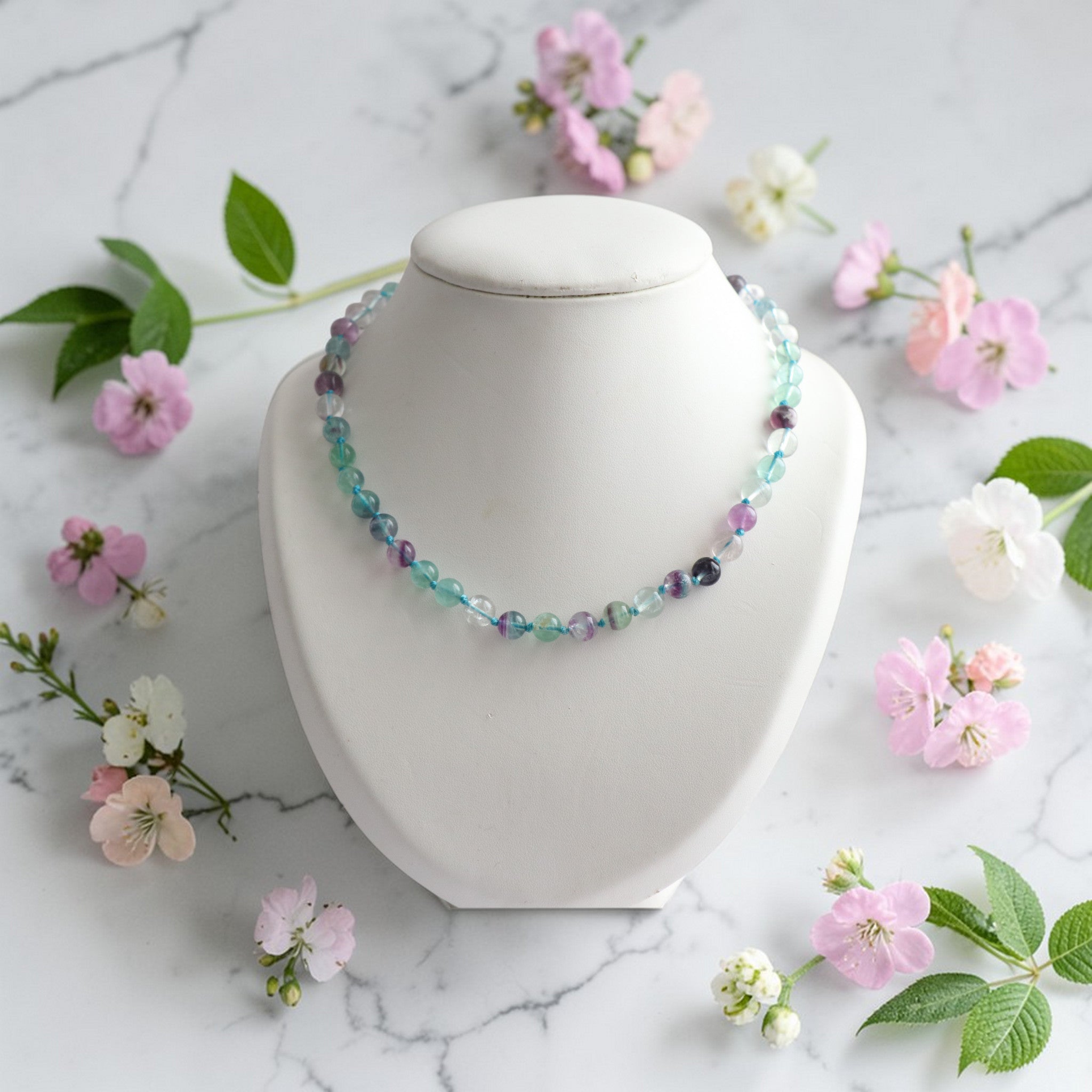 Collier Fluorine ou Fluorite – Collier Perles 8 mm avec Nœuds