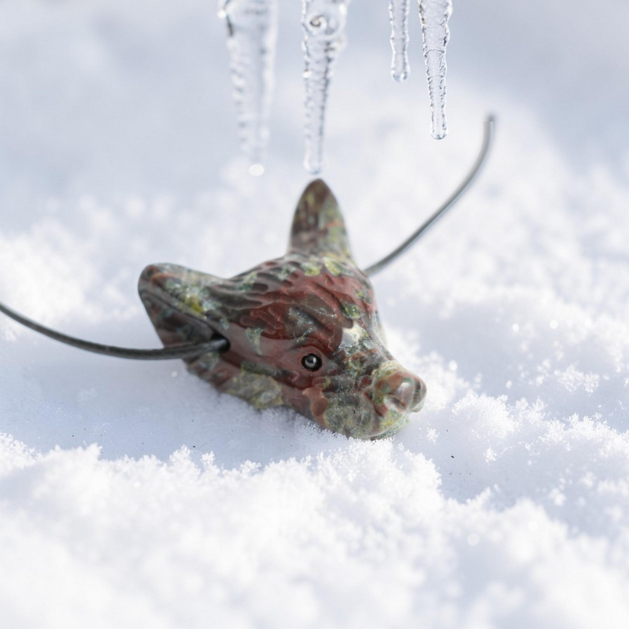 Pendentif Tête de Loup Jaspe Sang de Dragon – Collier Pierre